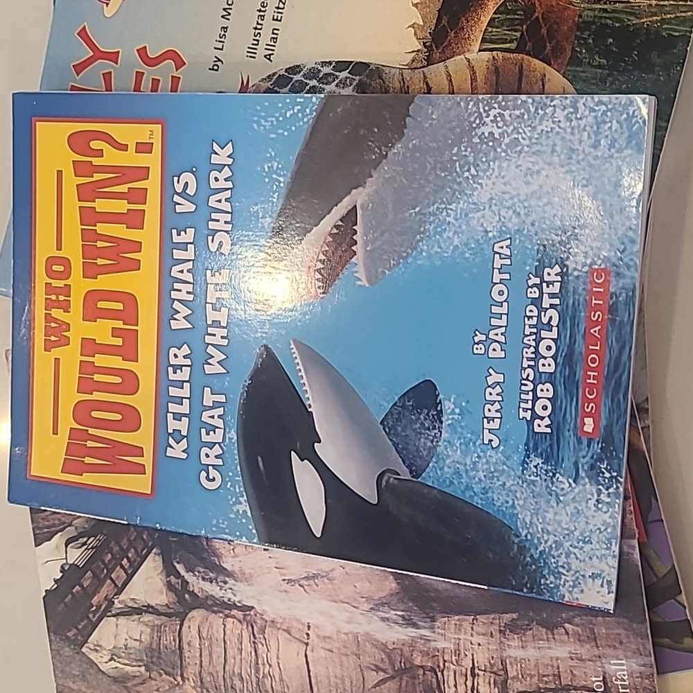 Scholastic Reptile Book Set - Multicolor Book Bundle - Picture 5 of 5